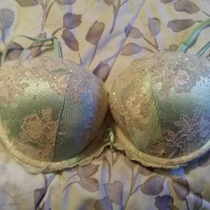 Victoria's secret very sexy pushup